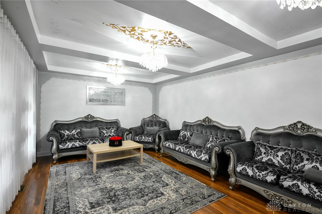 Dayton, Ohio 45404, United States, 5 Bedrooms Bedrooms, ,3 BathroomsBathrooms,Residential,Active,170349