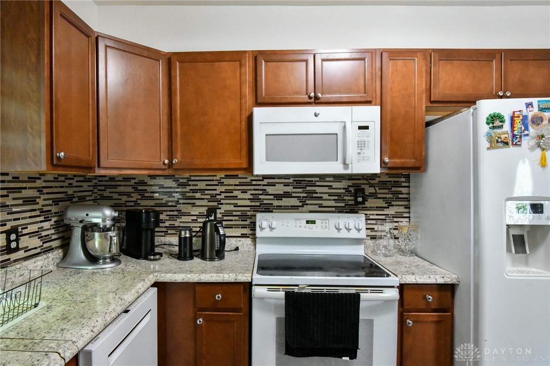 Dayton, Ohio 45404, United States, 5 Bedrooms Bedrooms, ,3 BathroomsBathrooms,Residential,Active,170349