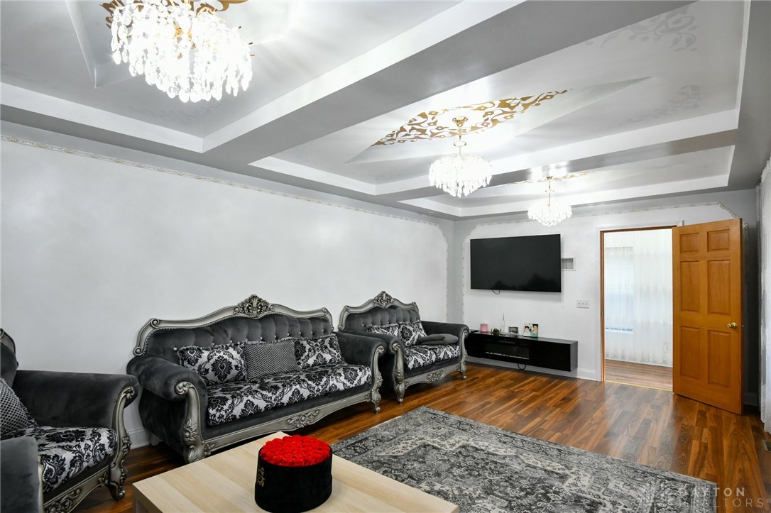 Dayton, Ohio 45404, United States, 5 Bedrooms Bedrooms, ,3 BathroomsBathrooms,Residential,Active,170349