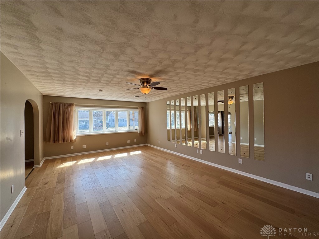 Dayton, Ohio 45432, United States, 3 Bedrooms Bedrooms, ,1 BathroomBathrooms,Residential,Active,91270