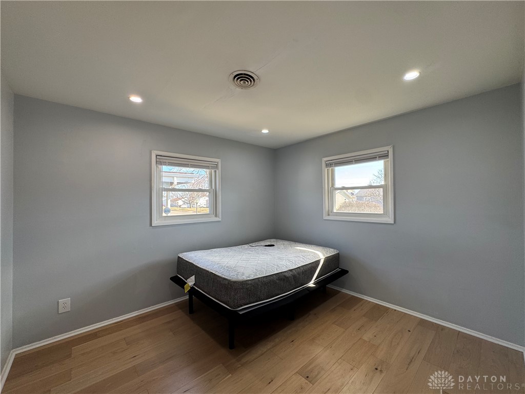 Dayton, Ohio 45432, United States, 3 Bedrooms Bedrooms, ,1 BathroomBathrooms,Residential,Active,91270
