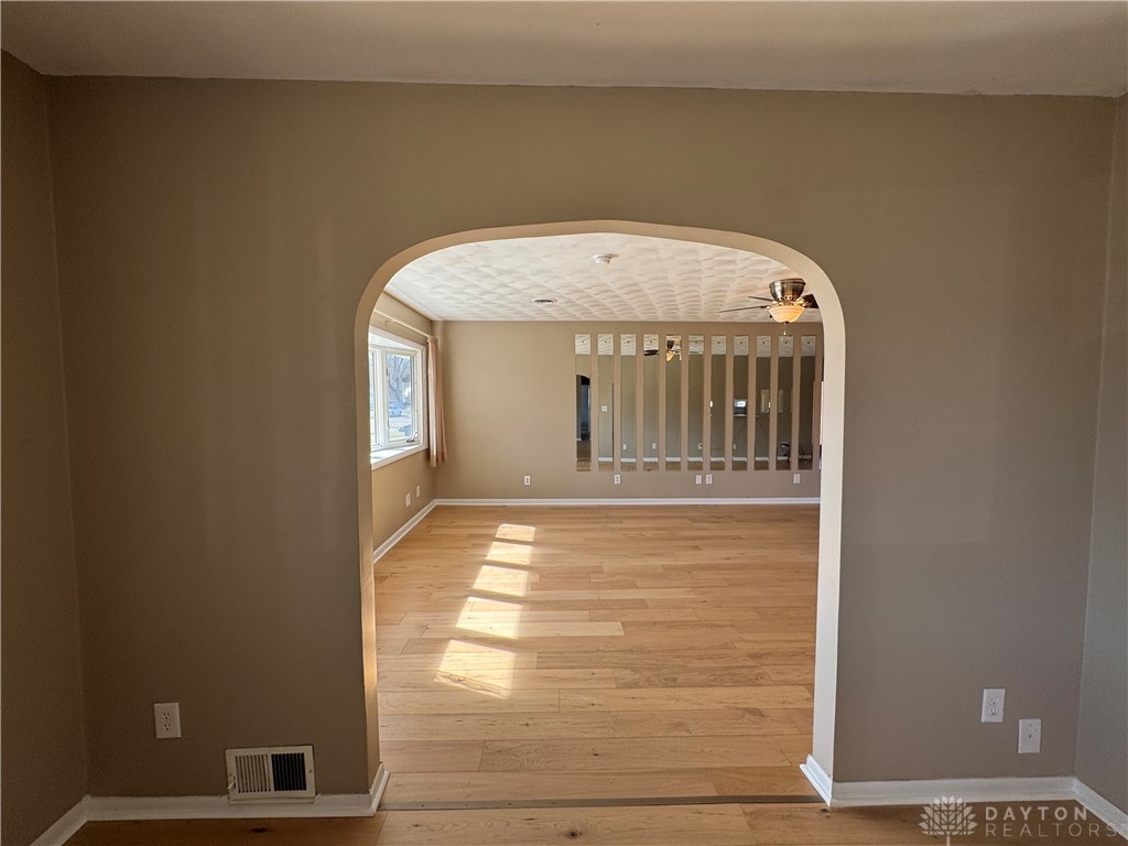 Dayton, Ohio 45432, United States, 3 Bedrooms Bedrooms, ,1 BathroomBathrooms,Residential,Active,91270