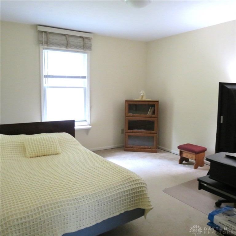 3360 Seven Point Court, Sidney, Ohio image 14