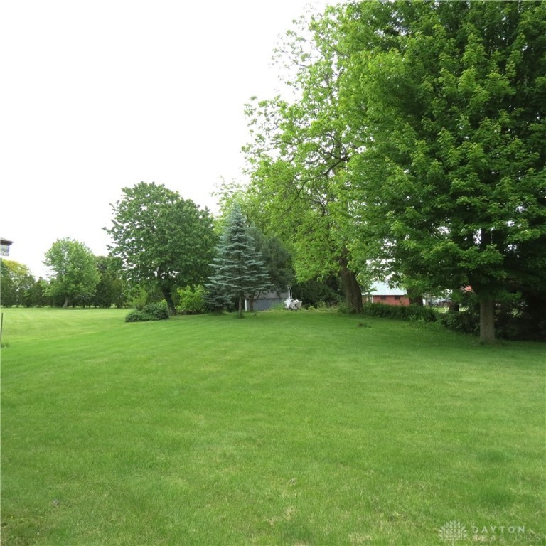 3360 Seven Point Court, Sidney, Ohio image 28
