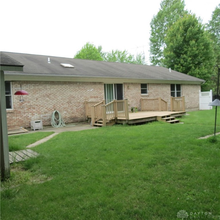 3360 Seven Point Court, Sidney, Ohio image 24