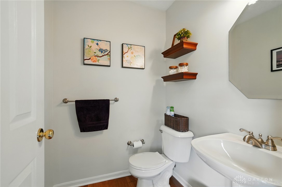 765 Beckley Farm Way, Springboro, Ohio image 17