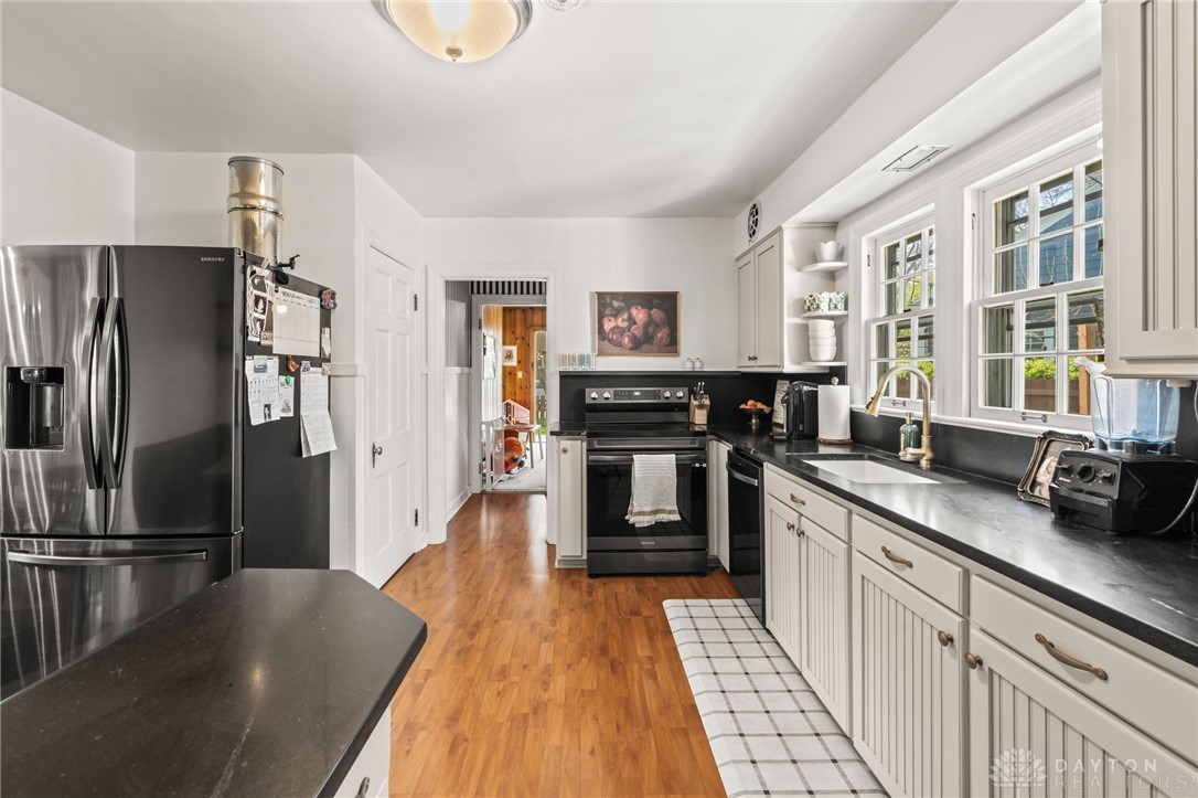 1014 Westgate Road, Troy, Ohio image 12