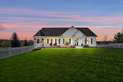 Photo of 6661 Irwin Simpson Road, Deerfield Twp, OH 45040 (MLS # 956735)