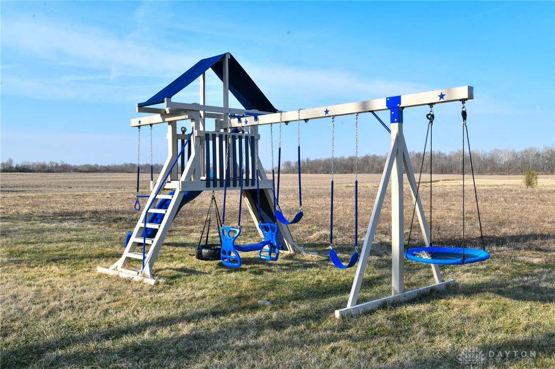 New Lebanon, Ohio 45345, United States, 3 Bedrooms Bedrooms, ,2 BathroomsBathrooms,Residential,Active,88505