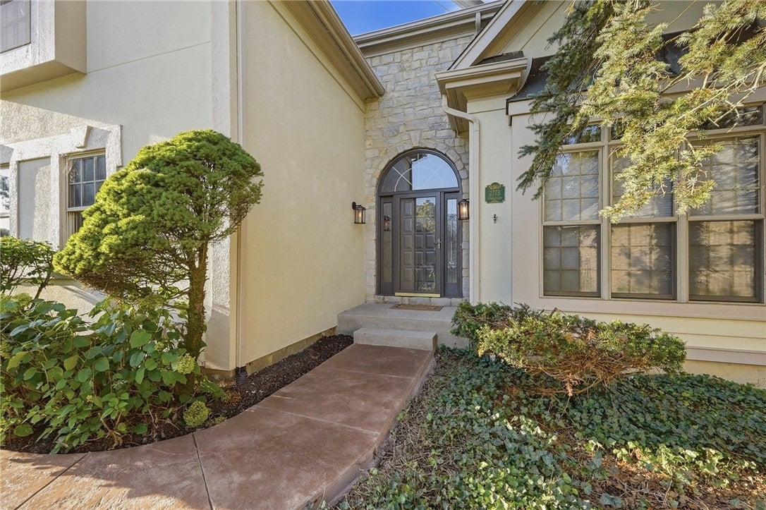 2773 Terraceview Circle