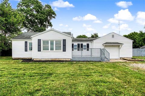 Homes For Sale - 9106 Franklin Madison Road<br/> Franklin, OH 45327