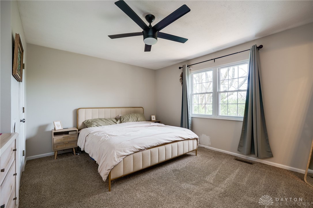1013 Millerton Drive, Dayton, Ohio image 28