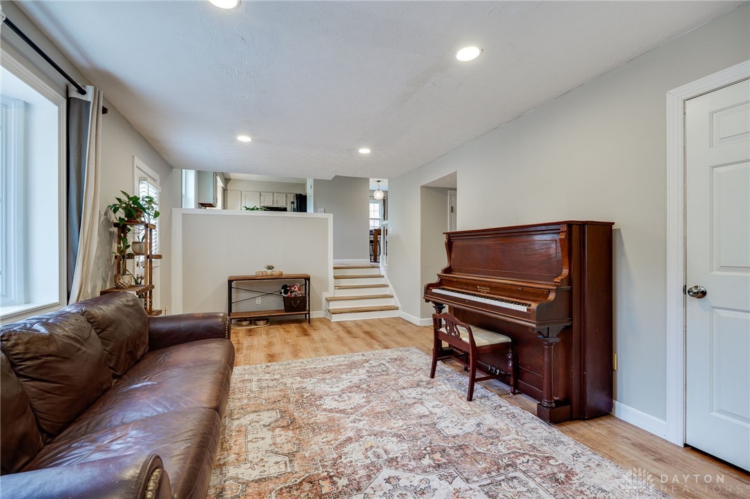 1013 Millerton Drive, Dayton, Ohio image 24