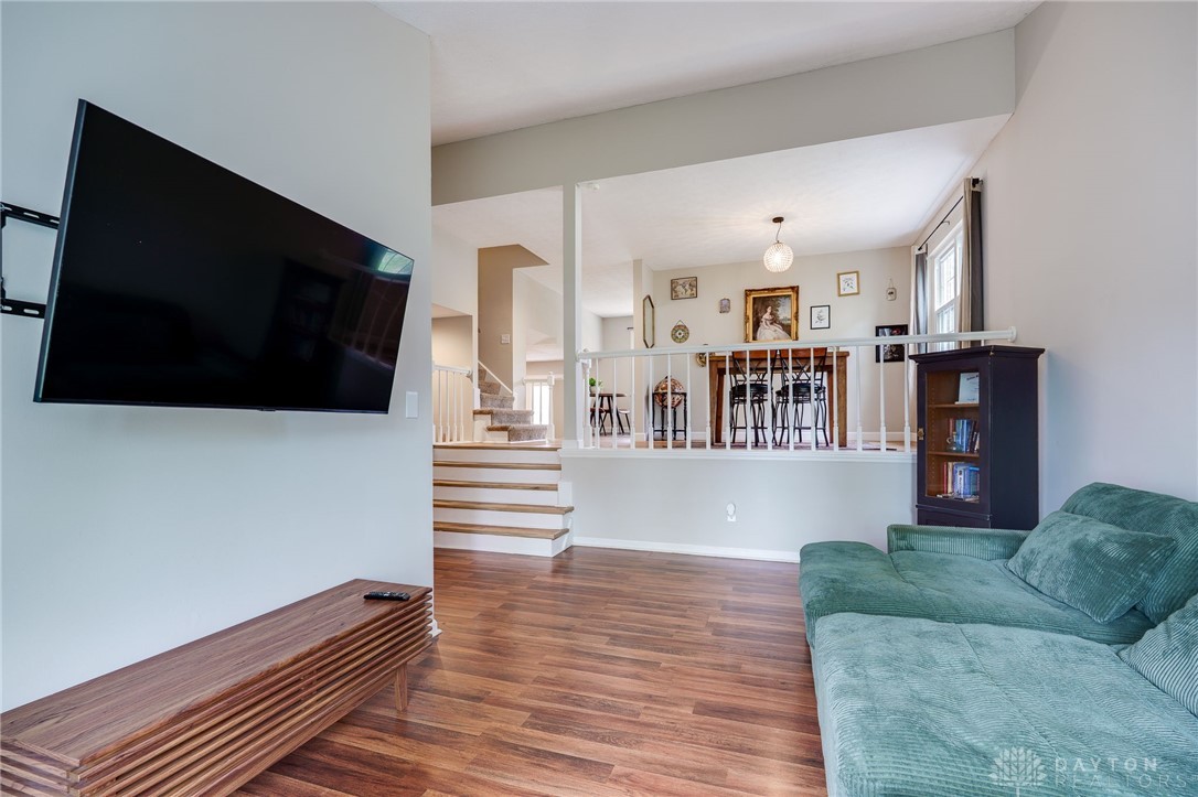 1013 Millerton Drive, Dayton, Ohio image 9