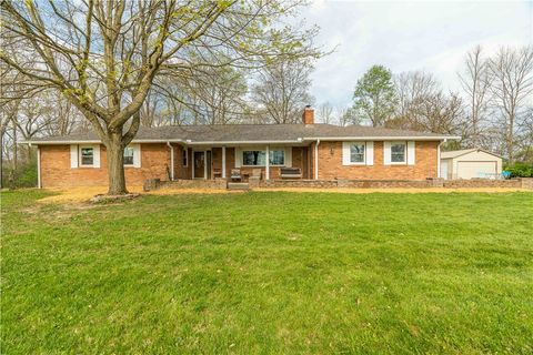Photo of 8555 Lochard Road, Sidney, OH 45365 (MLS # 956764)