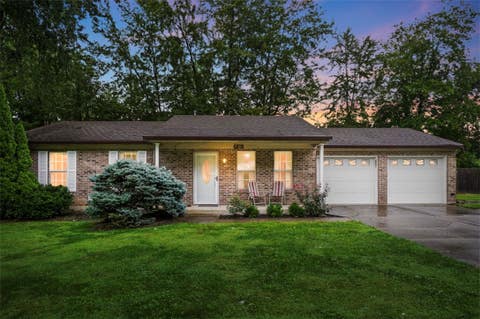 Homes For Sale - 7906 Mulberry Street<br/> Maineville, OH 45039