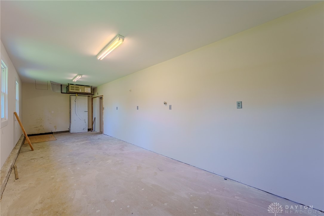 3835 Deweese Road, Troy, Ohio image 36