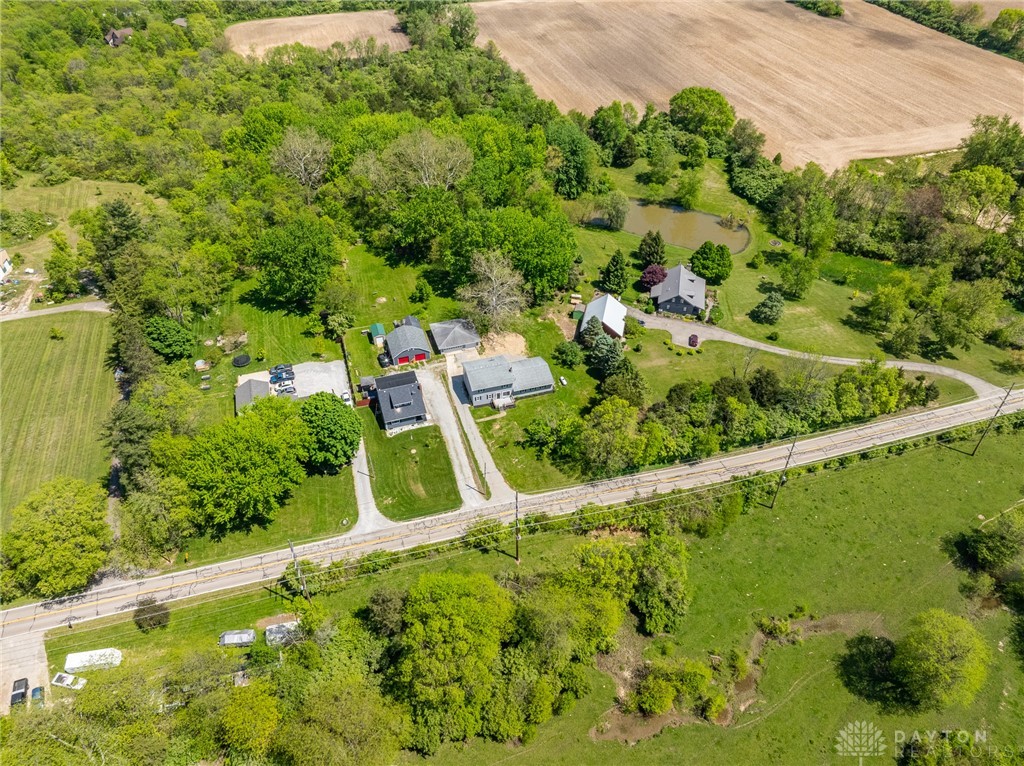 3835 Deweese Road, Troy, Ohio image 42