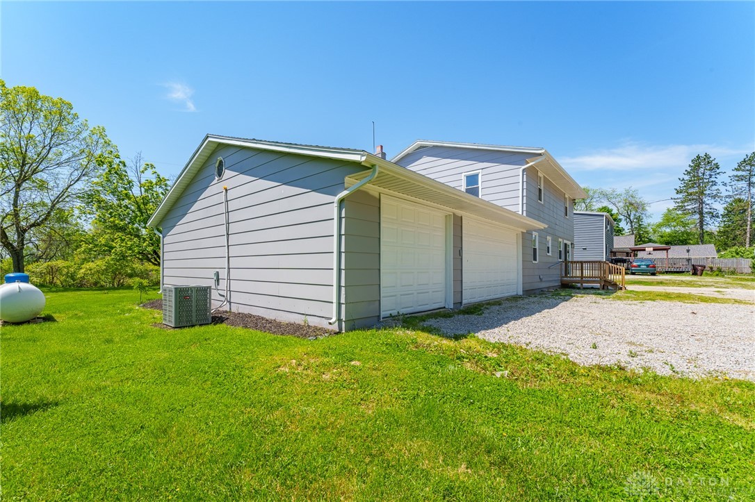 3835 Deweese Road, Troy, Ohio image 44