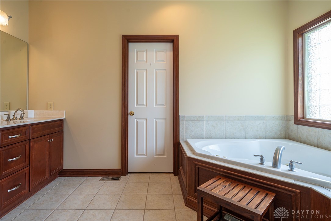 45 James River Road, Beavercreek Township, Ohio image 28