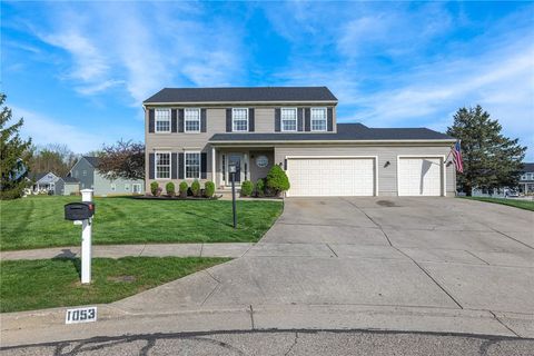 Photo of 1053 Ashbrooke Lane, Xenia, OH 45385 (MLS # 956430)