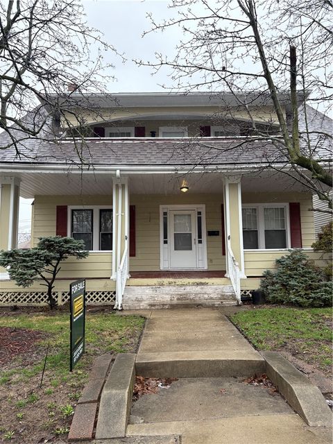 Photo of 1001 E Stewart Street, Dayton, OH 45410 (MLS # 953393)