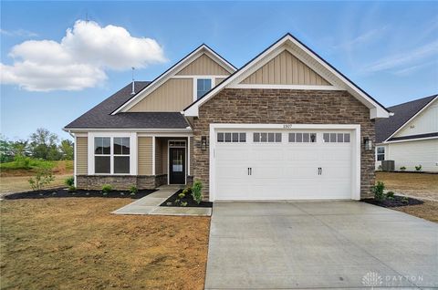 Photo of 1507 Kingsgate Rd, Springfield, OH 45502 (MLS # 947314)