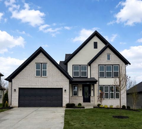 Photo of 5147 Waterbend Court, Liberty Twp, OH 45050 (MLS # 956791)