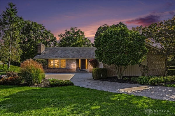 7256 PEPPERTON CT, DAYTON, OH 45415 - Image 283cb0a70ebffa4edd9fce747c6477aa/4247069051
