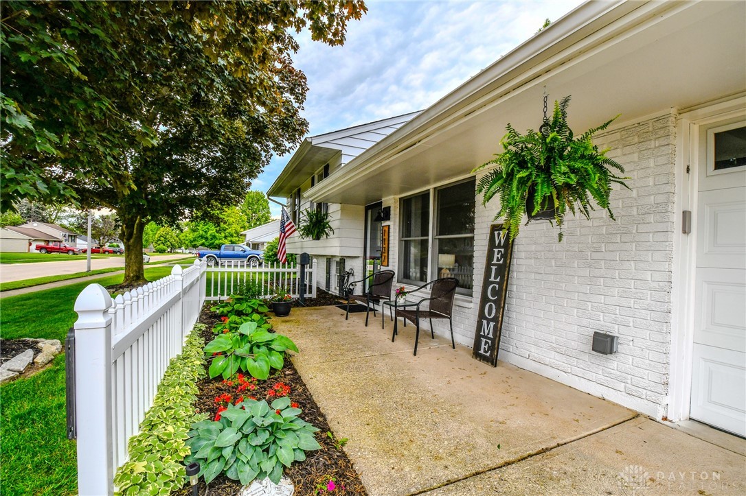 1137 Edgebrook Avenue, New Carlisle, Ohio image 33
