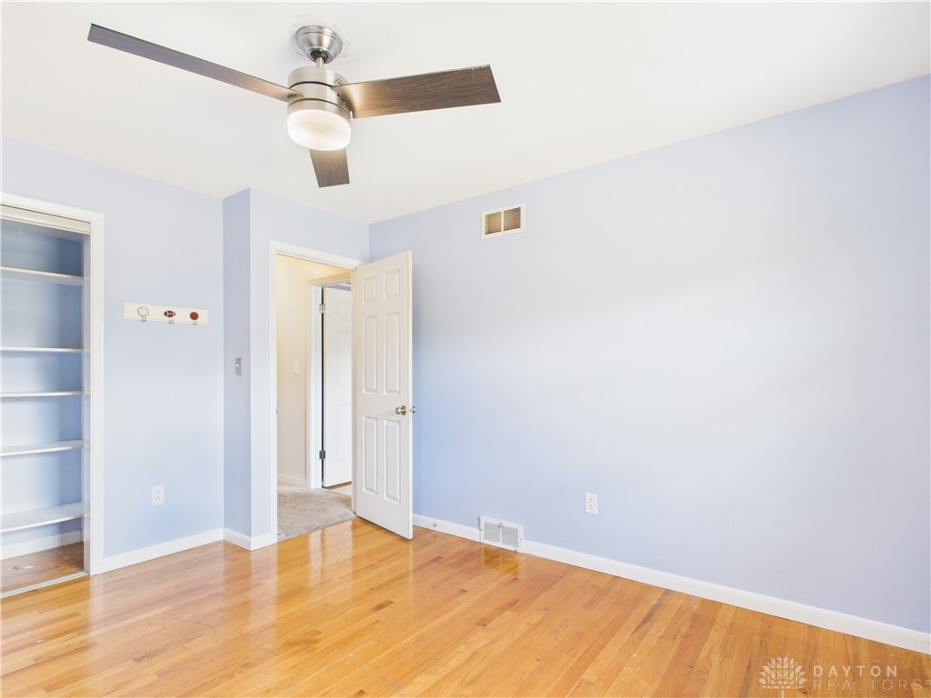 Centerville, Ohio 45459, United States, 4 Bedrooms Bedrooms, ,3 BathroomsBathrooms,Residential,Pending,213873