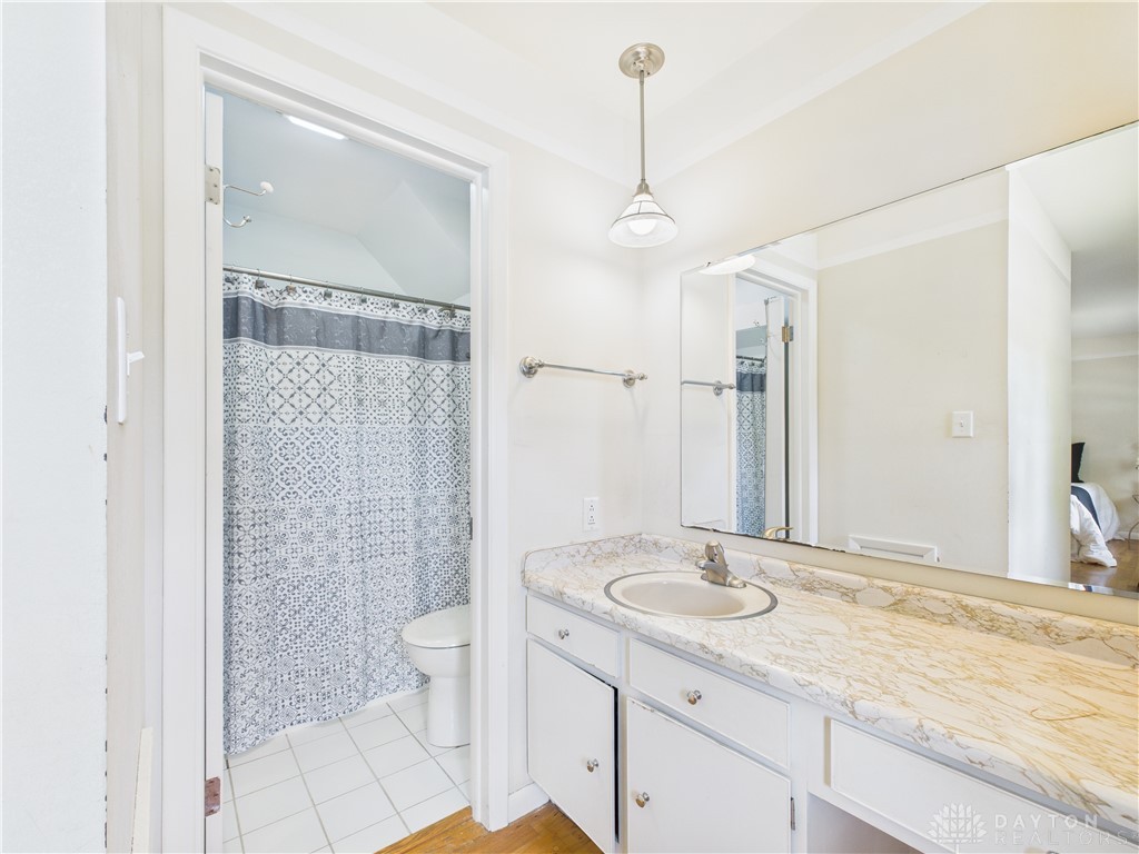 Centerville, Ohio 45459, United States, 4 Bedrooms Bedrooms, ,3 BathroomsBathrooms,Residential,Pending,213873