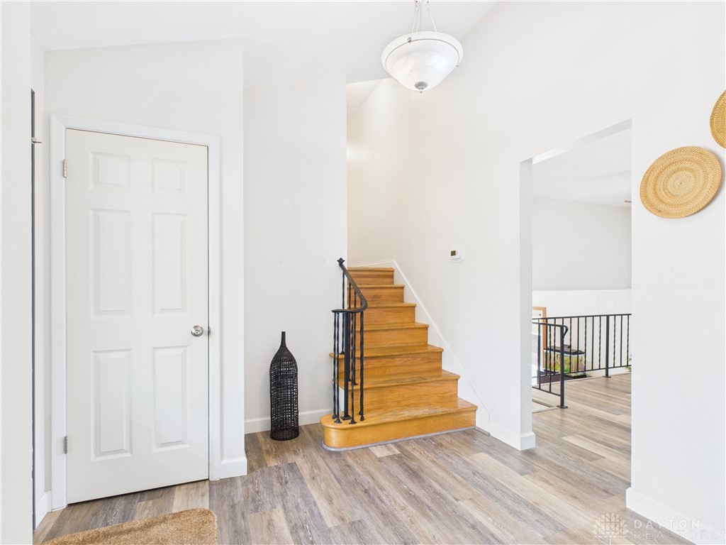 Centerville, Ohio 45459, United States, 4 Bedrooms Bedrooms, ,3 BathroomsBathrooms,Residential,Pending,213873