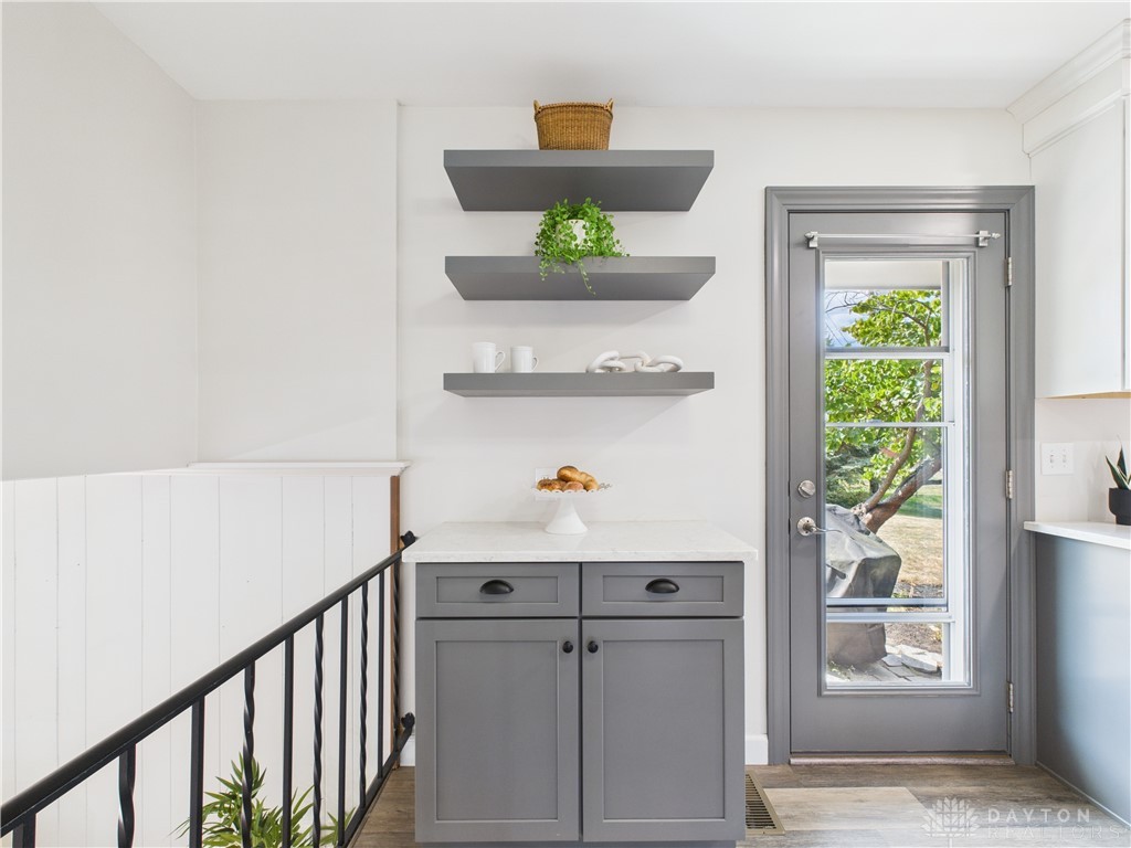 Centerville, Ohio 45459, United States, 4 Bedrooms Bedrooms, ,3 BathroomsBathrooms,Residential,Pending,213873