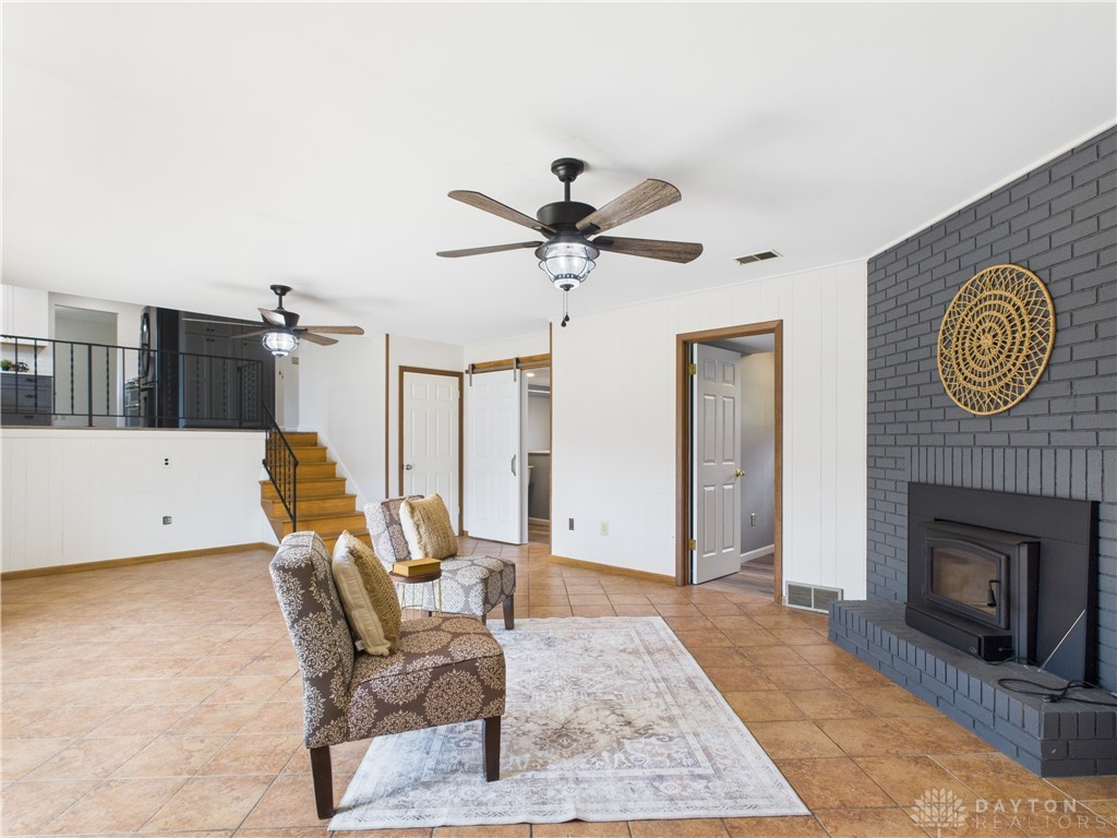 Centerville, Ohio 45459, United States, 4 Bedrooms Bedrooms, ,3 BathroomsBathrooms,Residential,Pending,213873