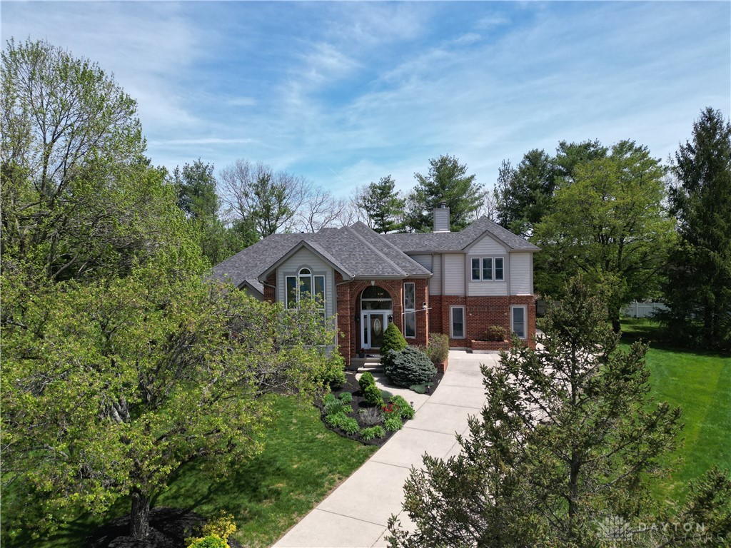 531 Quail Court, Lebanon, Ohio image 2