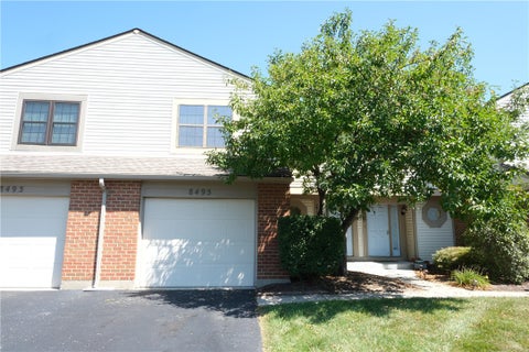 Homes For Sale - 8495 Woodgrove Drive<br/> Dayton, OH 45458