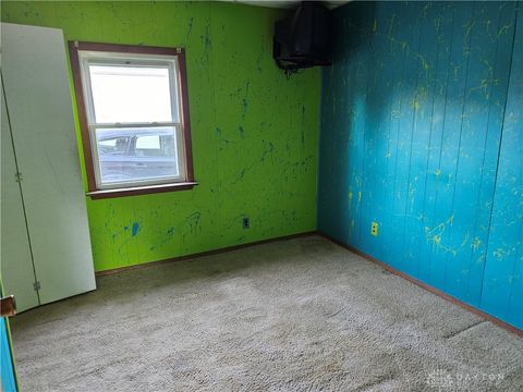 Tiny photo for 11 S Sycamore Street, Jamestown Vlg, OH 45335 (MLS # 946196)