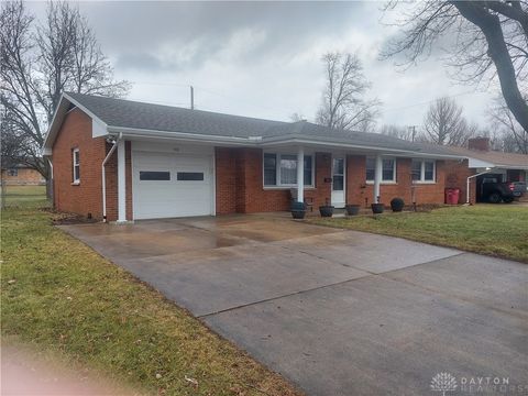 Photo of 113 Cedar Drive, West Milton, OH 45383 (MLS # 949737)