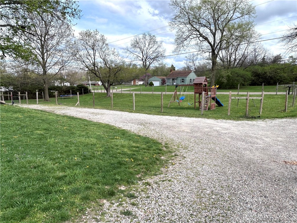 6933 Manning Road, Miamisburg, Ohio image 13