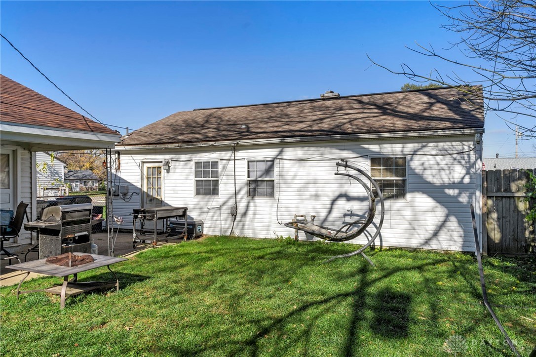 814 Roxana Drive, Vandalia, Ohio image 17