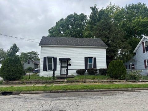 Homes For Sale - 625 Tibbetts Avenue<br/> Springfield, OH 45505