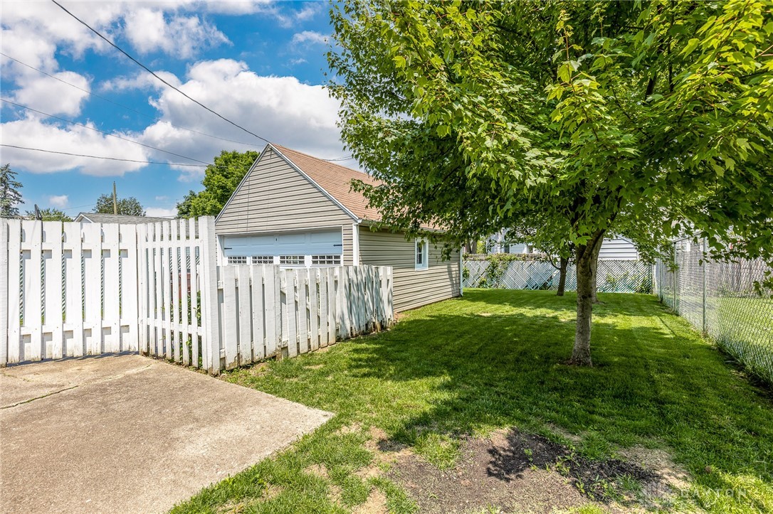 349 Rockhill Avenue, Kettering, Ohio image 27