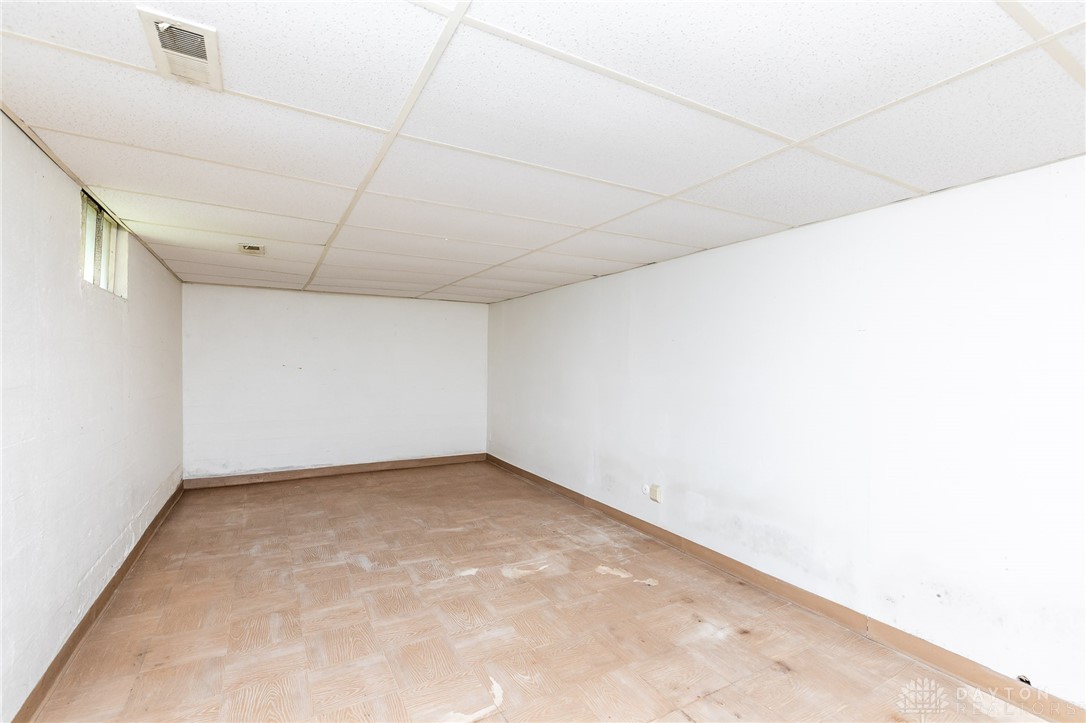 349 Rockhill Avenue, Kettering, Ohio image 24