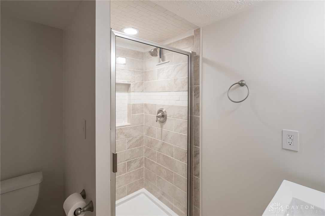 774 Autumn Leaf Drive, Beavercreek, Ohio image 40