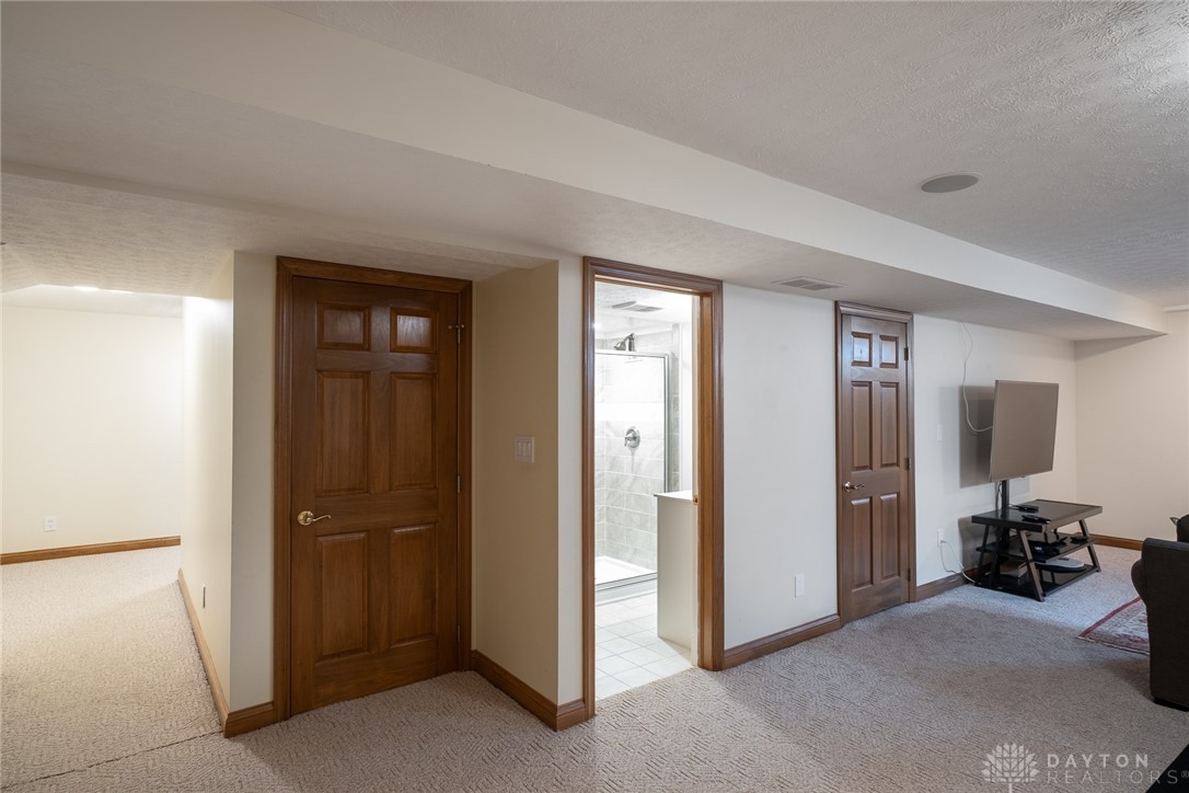 774 Autumn Leaf Drive, Beavercreek, Ohio image 38