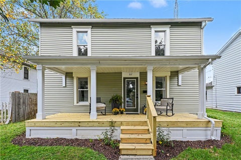 Photo for 517 W Dow Street