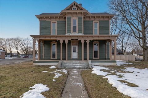 Photo of 309 Oxford Avenue, Franklin, OH 45005 (MLS # 952164)