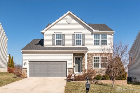 Photo of 2780 Riverstone Drive, Xenia, OH 45385 (MLS # 952905)