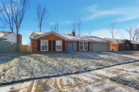 Photo of 245 Whispering Pines Street, Springboro, OH 45066 (MLS # 950936)